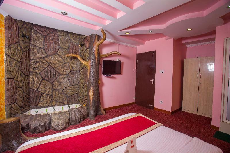 Oyo 161 Ram Janaki Hotel Katmandu Eksteriør billede