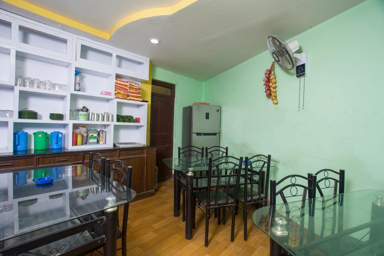 Oyo 161 Ram Janaki Hotel Katmandu Eksteriør billede